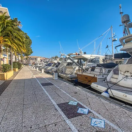 L'open-10 By Interhome Frejus